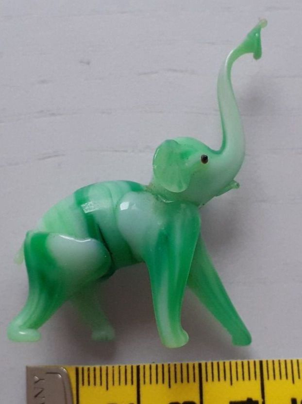 Murano Statuette: Glastier Murano grüner Elefant – Usato da Mörschwil venduto da lindaswunderkiste 6