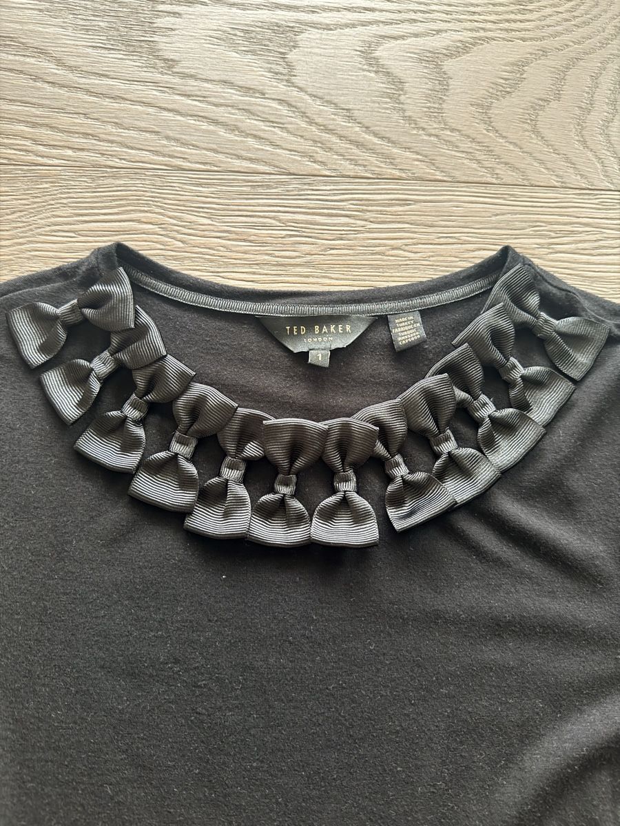 Ted Baker T-shirt: Ted baker Tshirt – Usato da Melide venduto da Nikola-123 1