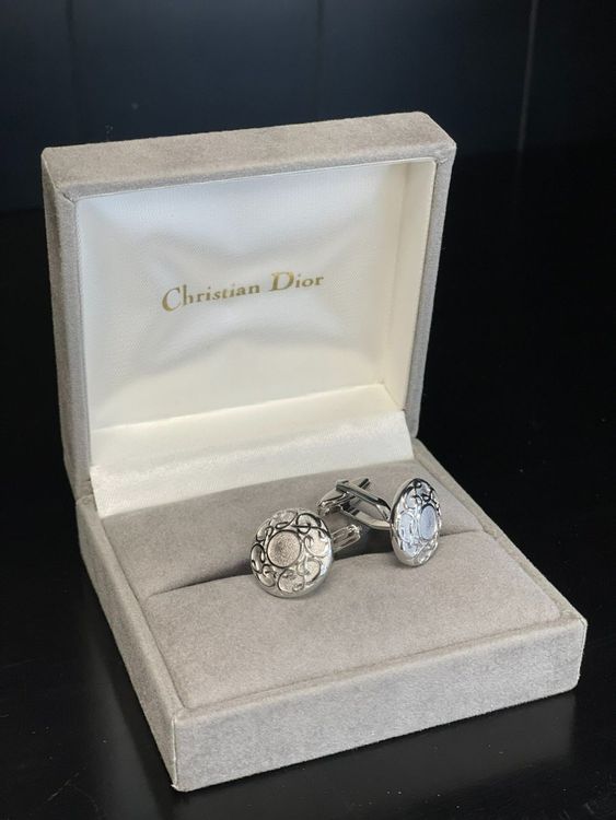 6 Strass Manschettenknöpfe Mit Herz-Design - Elegante Knopfabdeckungen