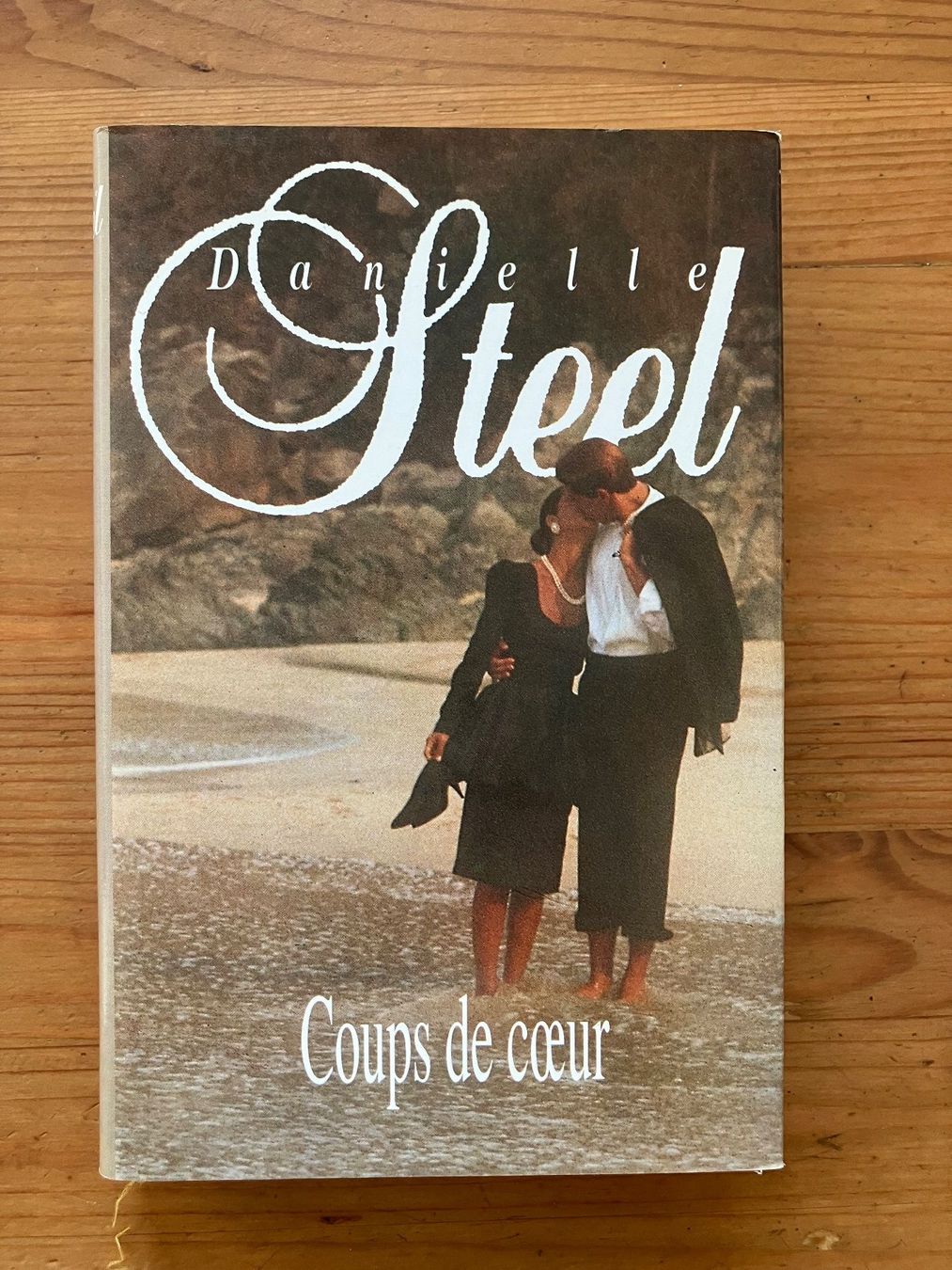 Libri: Coups de cœur (Danielle Steel) – Usato da Meyrin venduto da Julien333