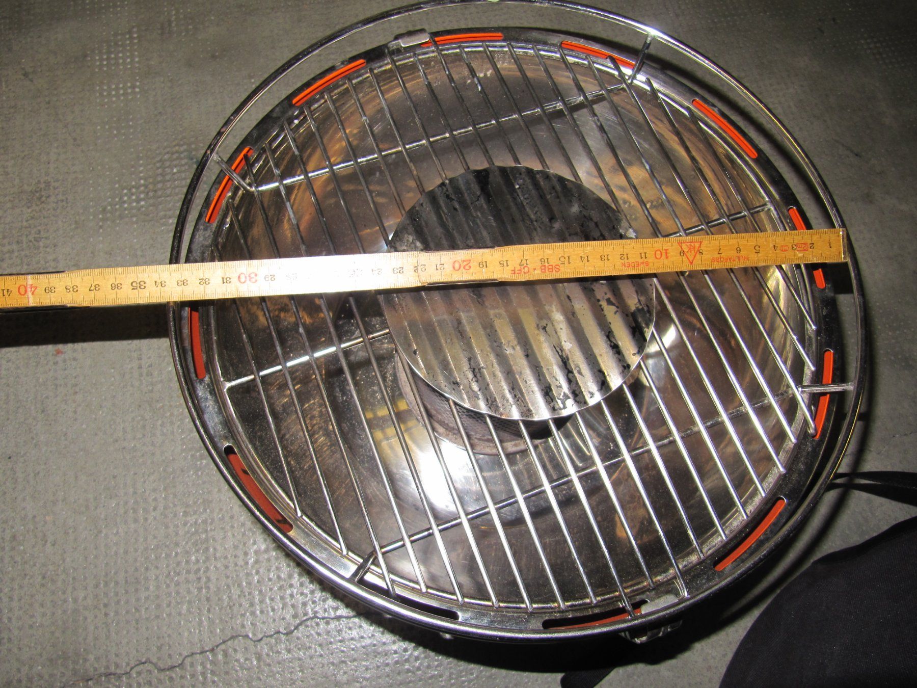 Lotusgrill Griglie: Lotus Grill mit Tasche – Usato da Basel venduto da stefan4057 5