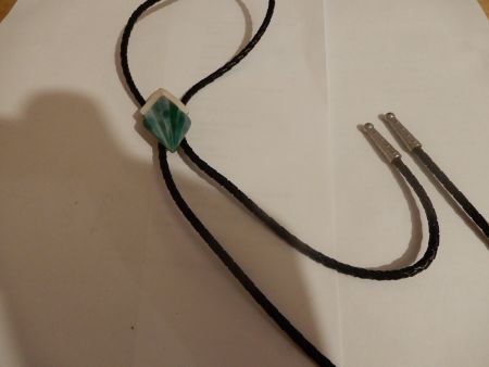 Vintage Halskette mit speziellem Anhänger!