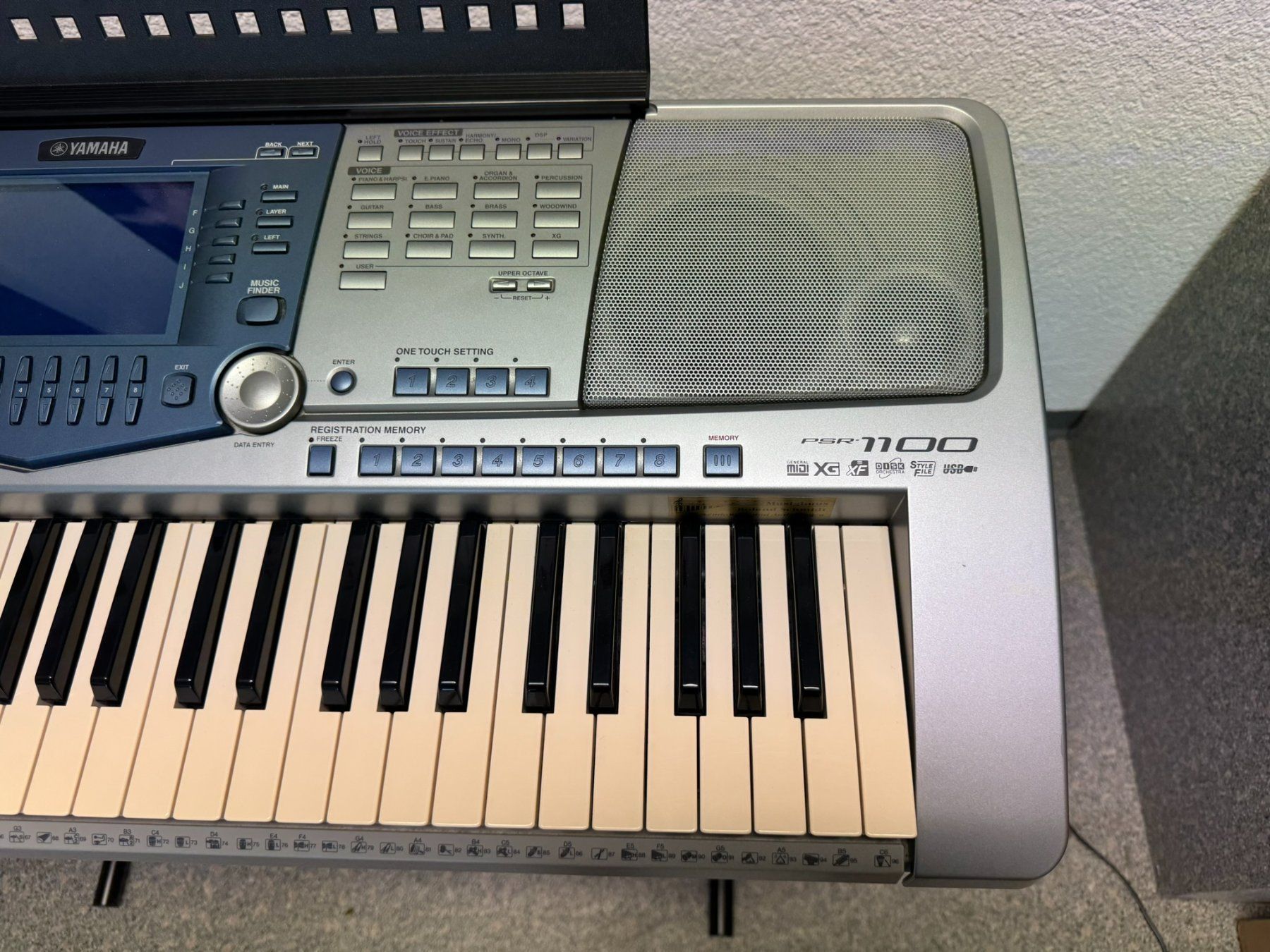 Yamaha Strumenti musicali: YAMAHA-Keyboard – Usato da Wiesendangen venduto da Musighuus_Schmidt 2