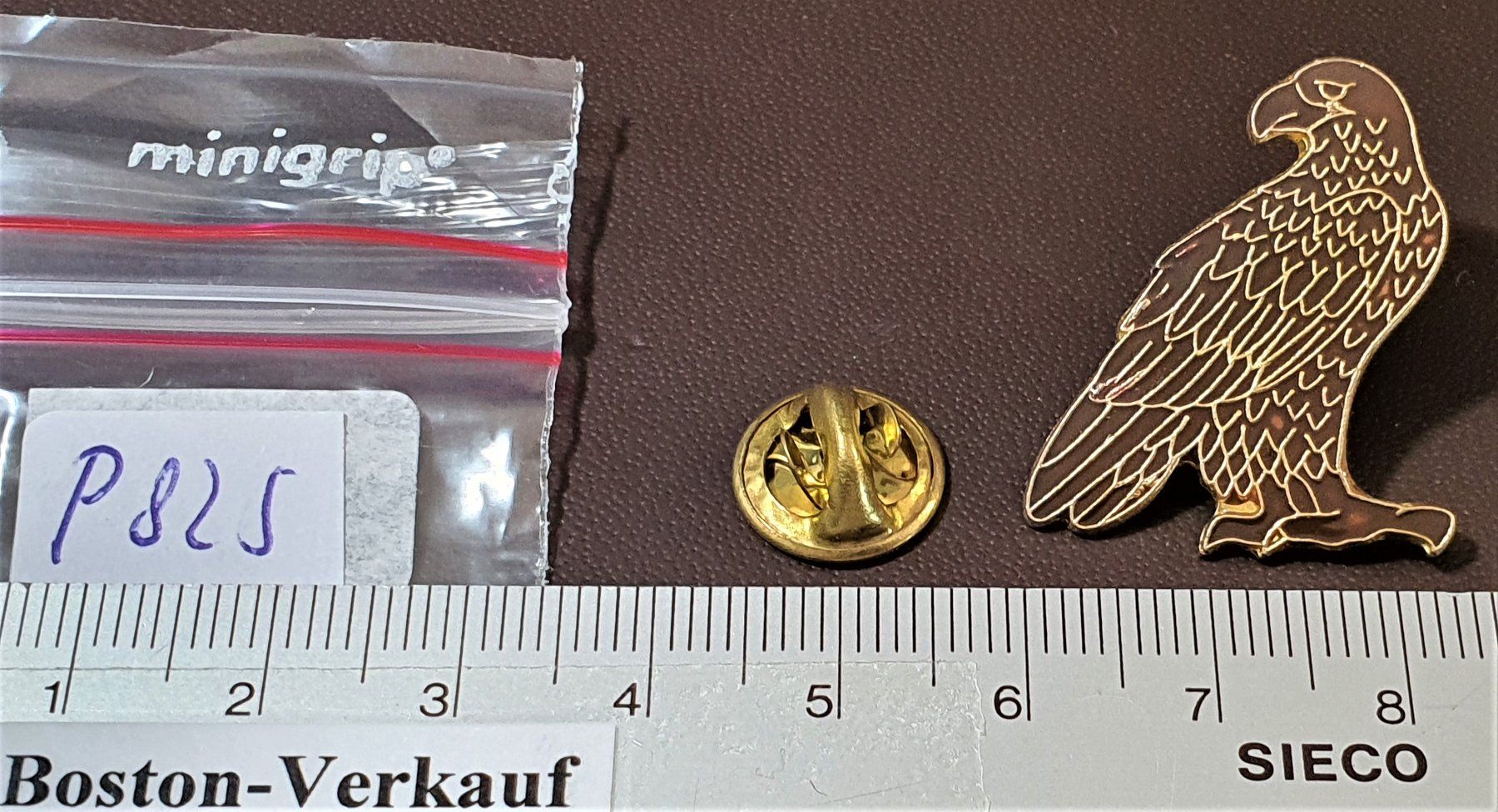 Placchette & Badge: P825 - Pin Adler – Usato da Reinach BL venduto da Boston-Verkauf 1