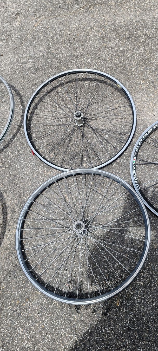 Pièces détachées: 11 roues de velo 26" – D'occasion à Biel/Bienne par Mollarddesign 5