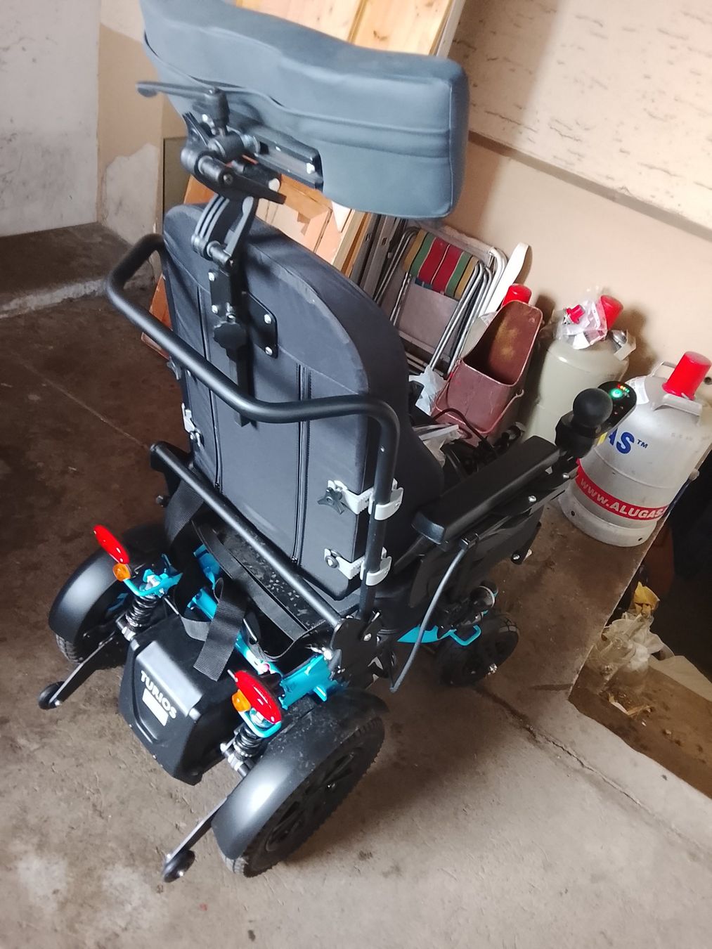 Chaises roulantes: Elektrische Rollstuhl – D'occasion à Zofingen par tra_rq5h 1