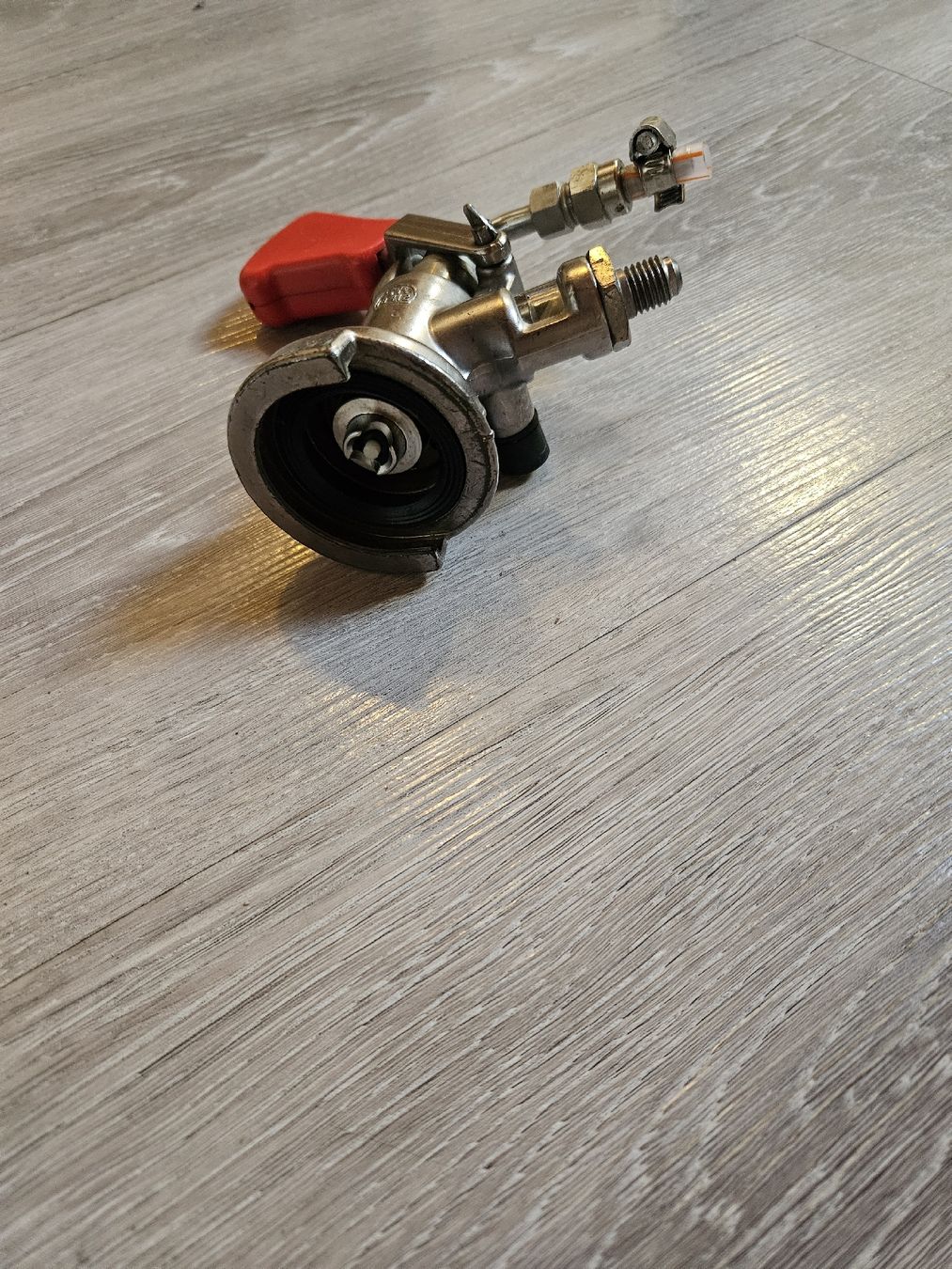 Accessori: Micro Matic Zapfkopf für Bierfässer – Usato da Schlossrued venduto da Melli1904 2