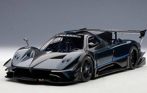 Pagani Zonda Revolucion 1 18 AutoArt Kaufen auf Ricardo