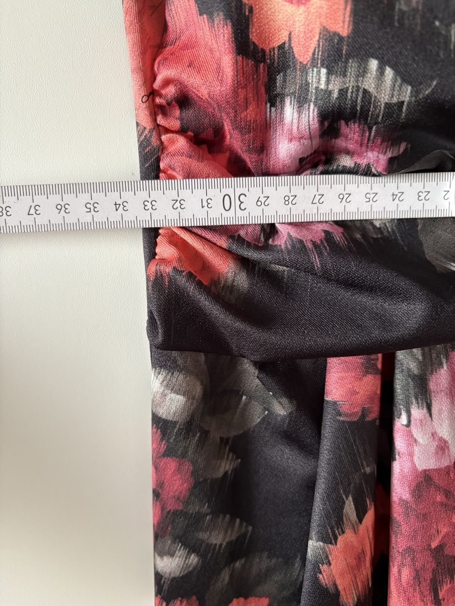 Anna Field Vestiti: Kleid von Anna Field – Nuovo (secondo la descrizione) da Bülach venduto da kittygismo 3