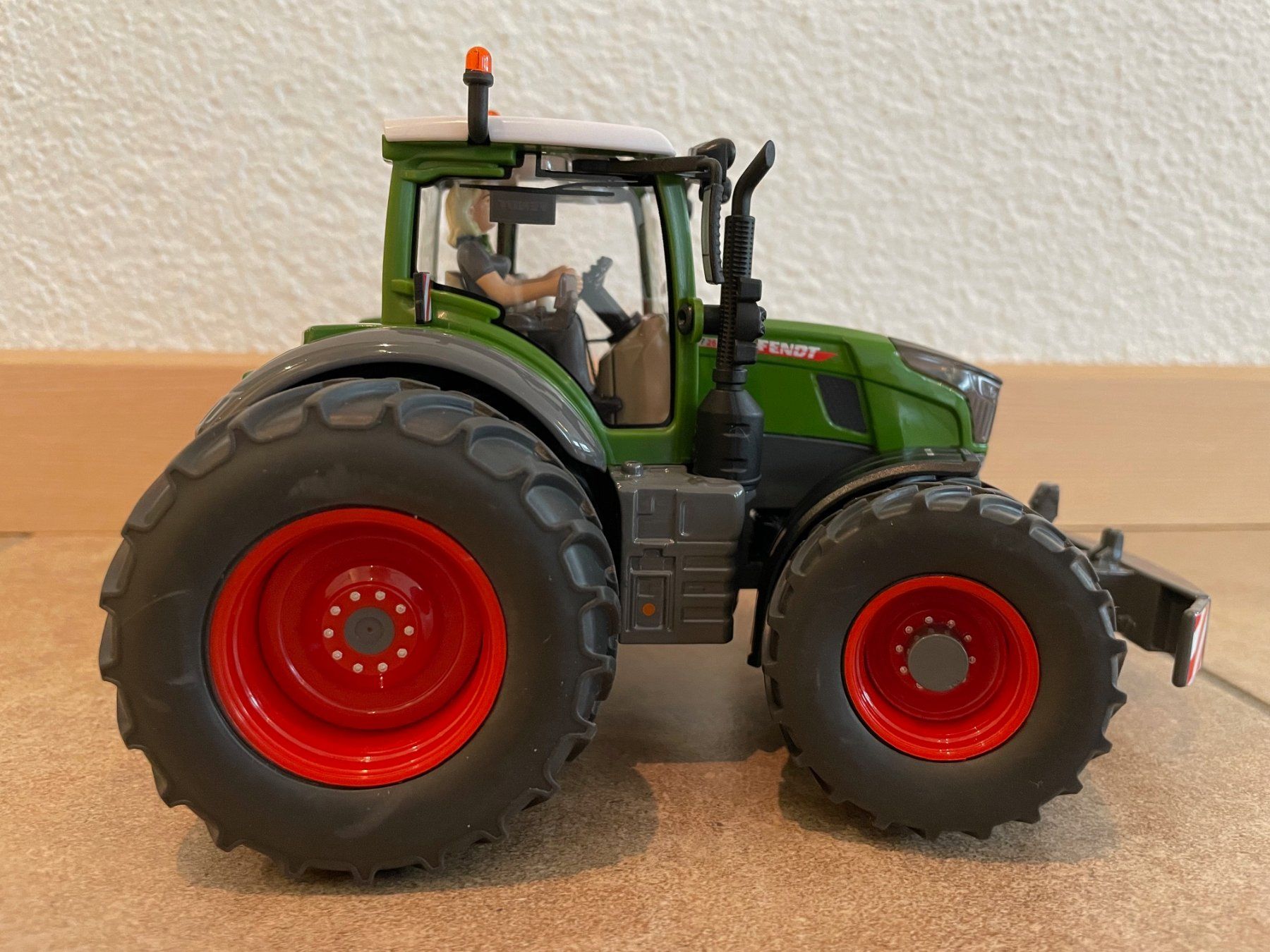 Fendt Trattori: SIKU Fendt 726 Vario – Nuovo e nell'imballaggio originale da Kreuzlingen venduto da Stefan1150 2
