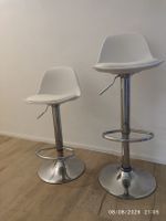 2 tabourets de bar / cuisine