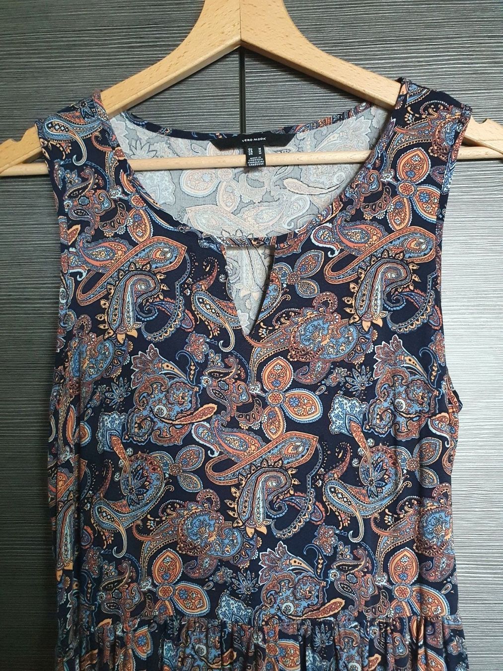 Vestiti: Kleid Vero Moda Grösse M – Usato da Römerswil LU venduto da cfm_j789 1