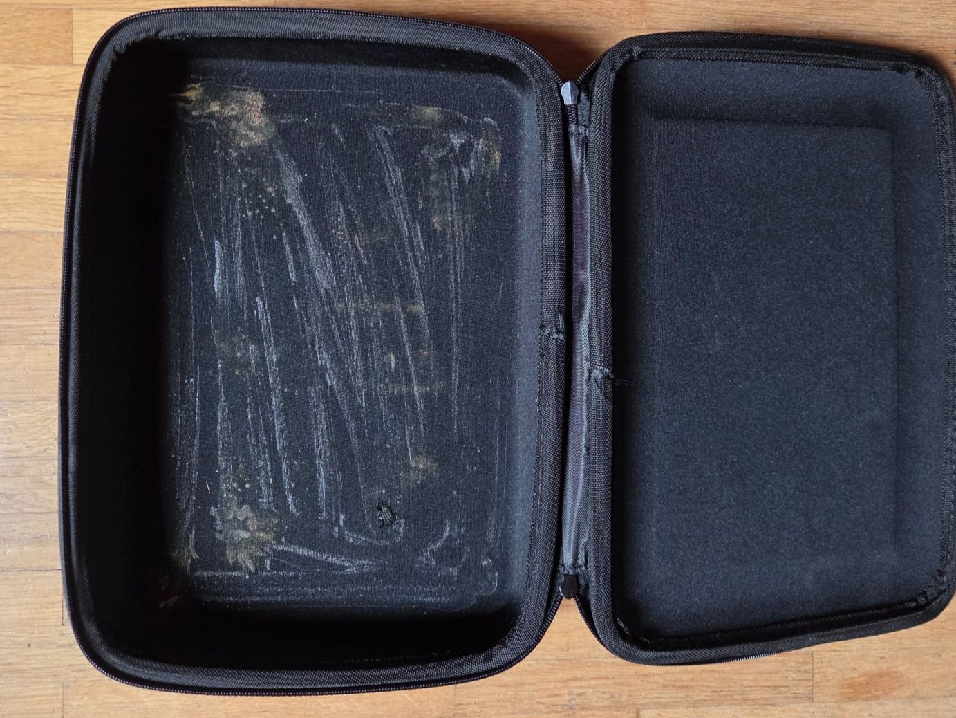 Borse: Logitech Tasche/Etui, schwarz, gebraucht! – Usato da Schliern b. Köniz venduto da Evivo 1