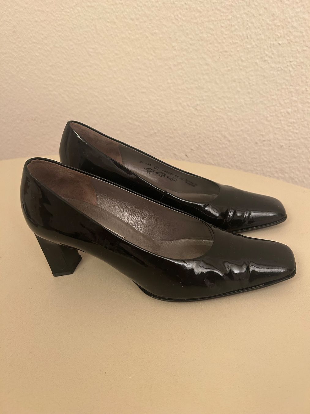 Gabor Scarpe da donna: Damen-Pumps Lackleder GABOR Gr. 38 – Usato da Rorschacherberg venduto da Svebe 7