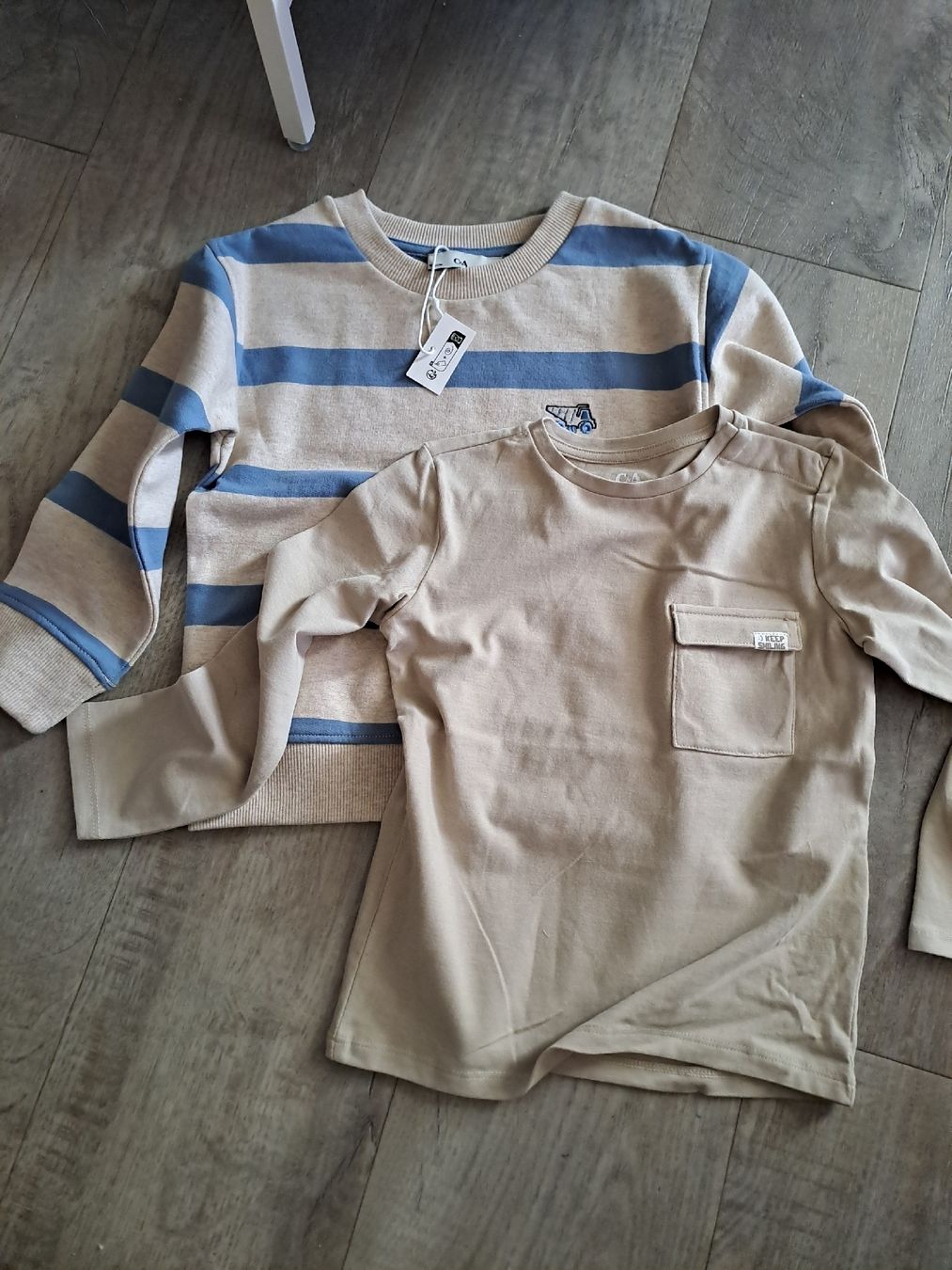 C&A Pulls et sweat-shirts: 4x Kinder Pullover C&A Grösse 104 neu – Neuf avec emballage d'origine à Rickenbach LU par bishiida 5