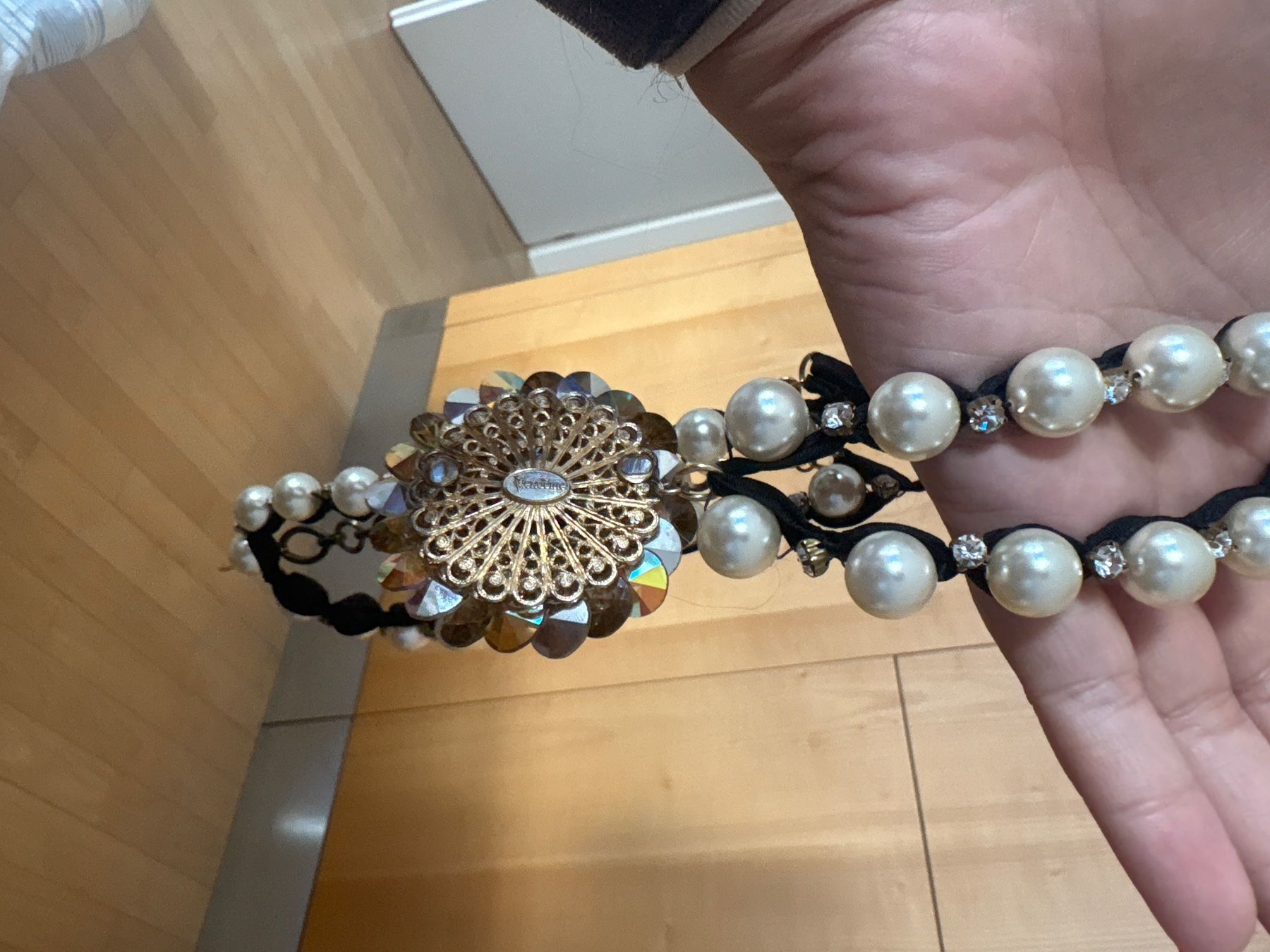 Colliers: Collier Vendome  perles et pendentif occasion – D'occasion à Puidoux par ray_2b5z 3