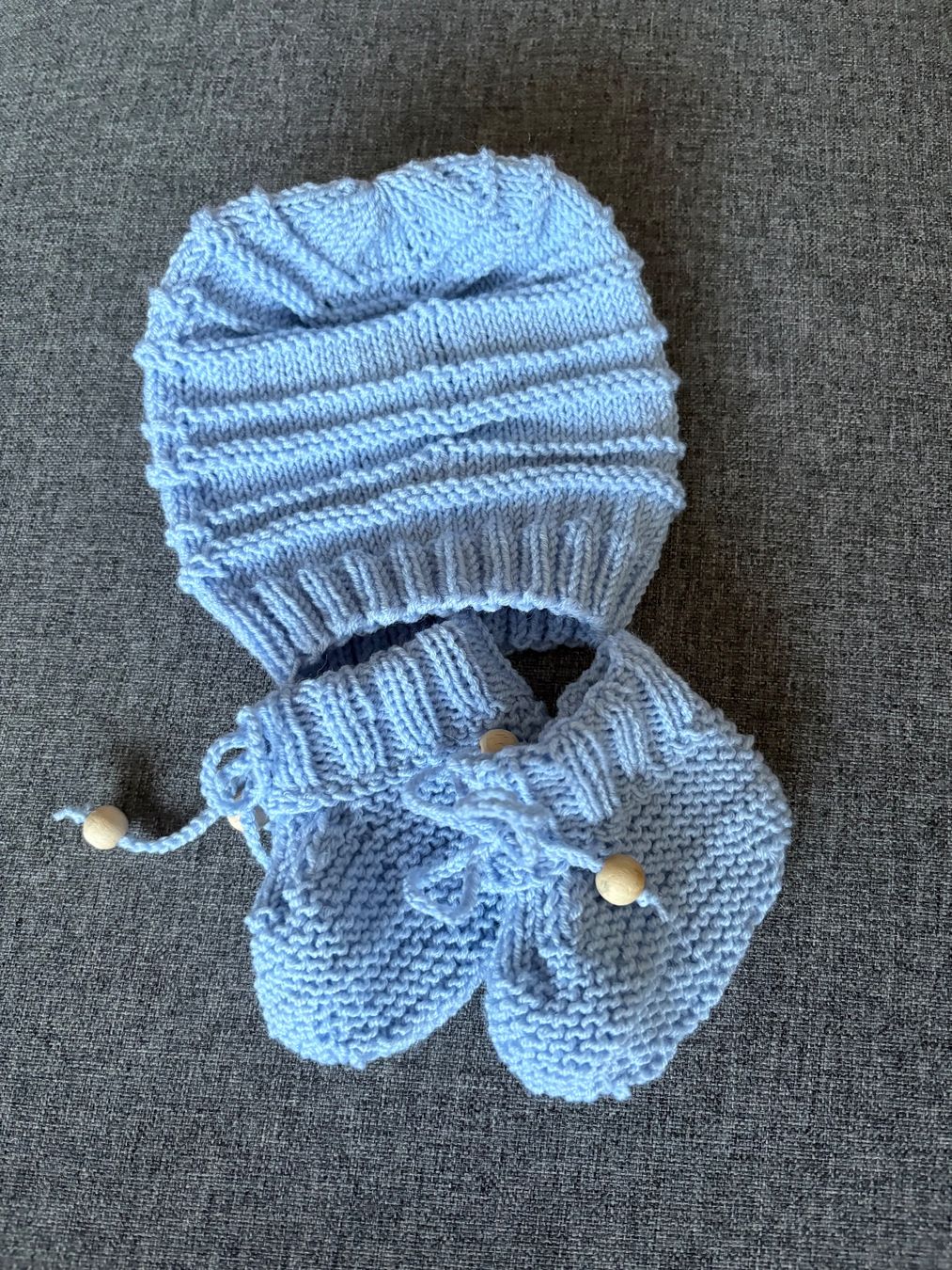 Socken für Kinder: Finkli mit Käppli hellblau – Neu (gemäss Beschreibung) aus Chur von Handkreativ