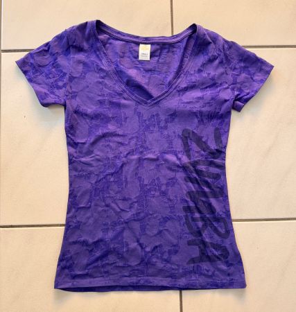 violettes ZUMBA T-Shirt - Grösse S