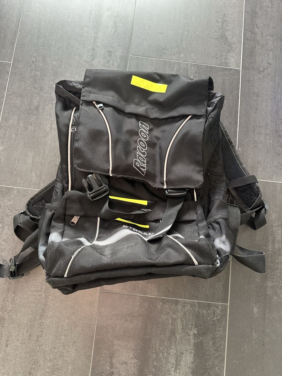 Racoon Borse & Zaini: Racoon Schulrucksack – Usato da Dürnten venduto da Sugus73