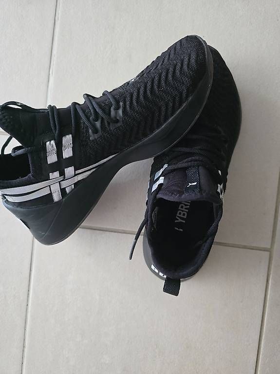 Scarpe da donna: PUMA women shoes – Usato da Winterthur venduto da Bianca.Haeberli 3