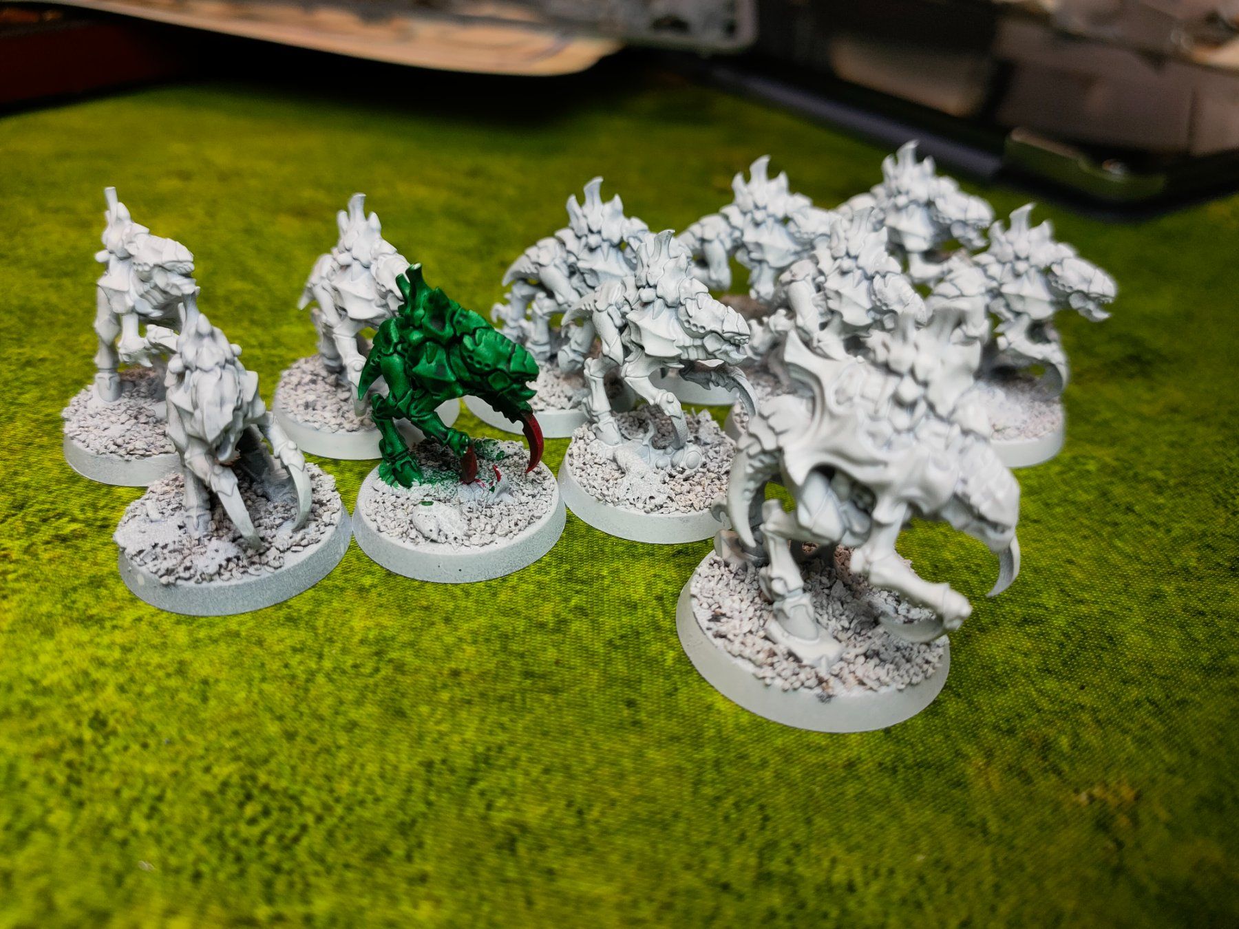 Kit di modellismo & Modellini statici: Tyraniden Neurogaunts Warhammer 40k – Nuovo (secondo la descrizione) da Baden venduto da Araneus