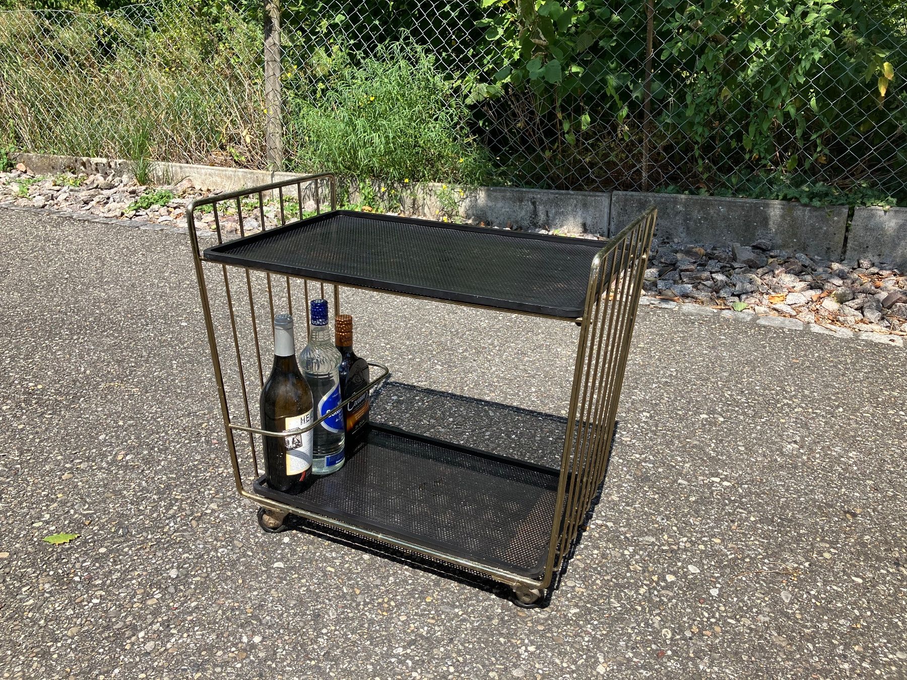 Carrelli di servizio: Vintage Servierwagen – Usato da Aarburg venduto da Wendepunkt_Fundgrube