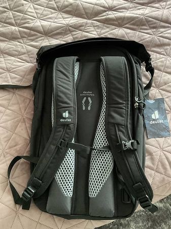 DEUTER  Rucksack mit Airstripes Rückensystem