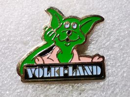 Ansteckpin 80: Volki Land