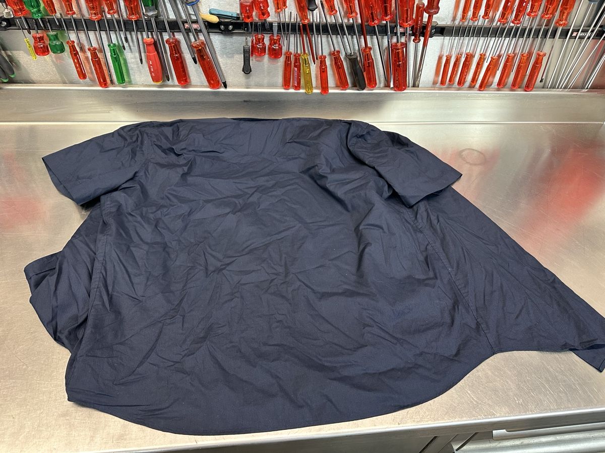 C&A T-Shirts: Kurzarm Hemd C&A Regular Fit dunkelblau – Gebraucht aus Schwende von weesli 4