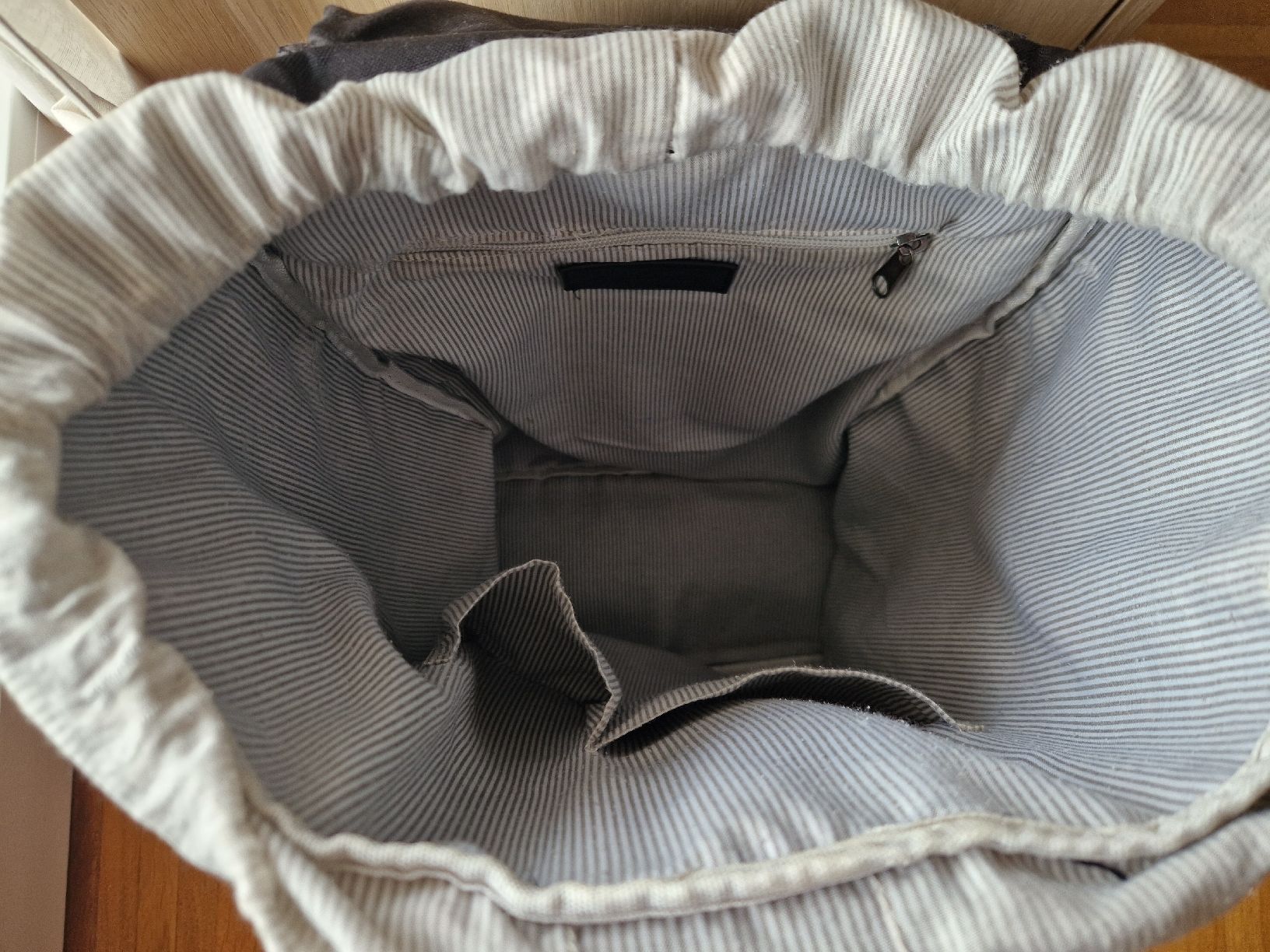 Rucksäcke: Sac à dos Pier One – Gebraucht aus Lausanne von mgo_yx25 3