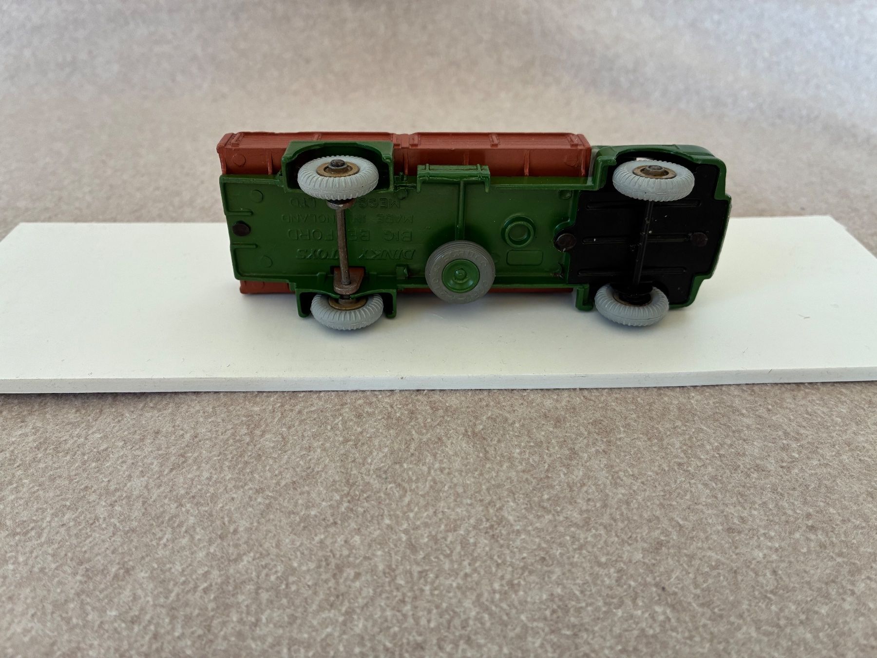Dinky Toys Modellini d'auto: Dinky Bedford Truck – Usato da Gümmenen venduto da Supererland 6