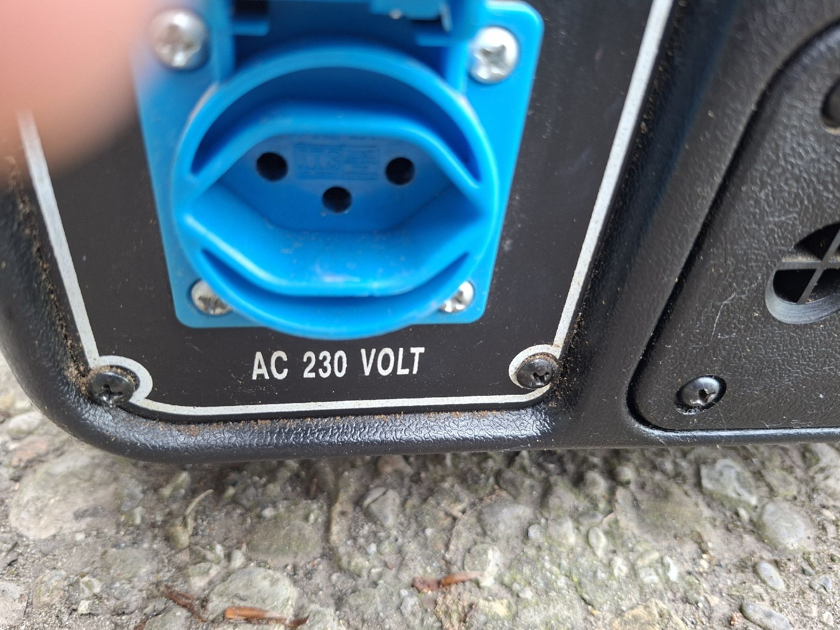 Générateurs de courant: Benzingenerator Arwin 800 – D'occasion à Niederuzwil par Dakitiki 4