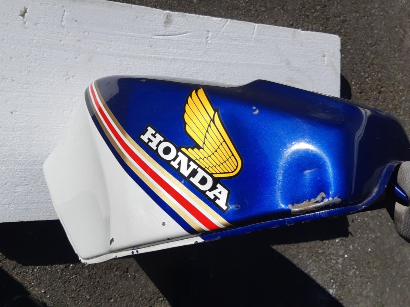 Honda Accessori per altri veicoli: Benzintank Honda VF1000R – Usato da Kleinlützel venduto da Jaguar60 5