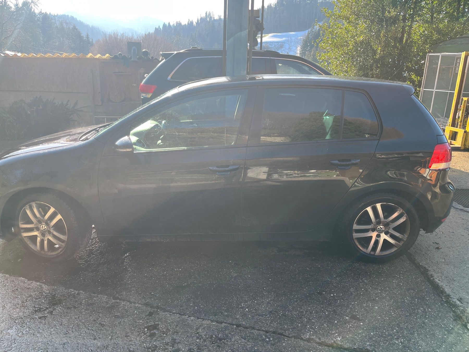 VW Autos: VW Golf 6 TDI 2.0l 4X4 – Gebraucht aus Hergiswil LU von far_f98f 2