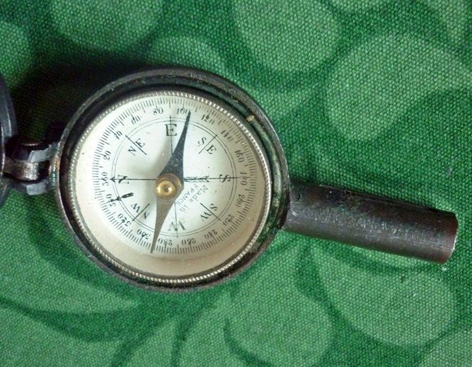 Altri elettrodomestici e apparecchi d’epoca: Antiker Kompass - Made in France – Usato da Adliswil venduto da di_hans