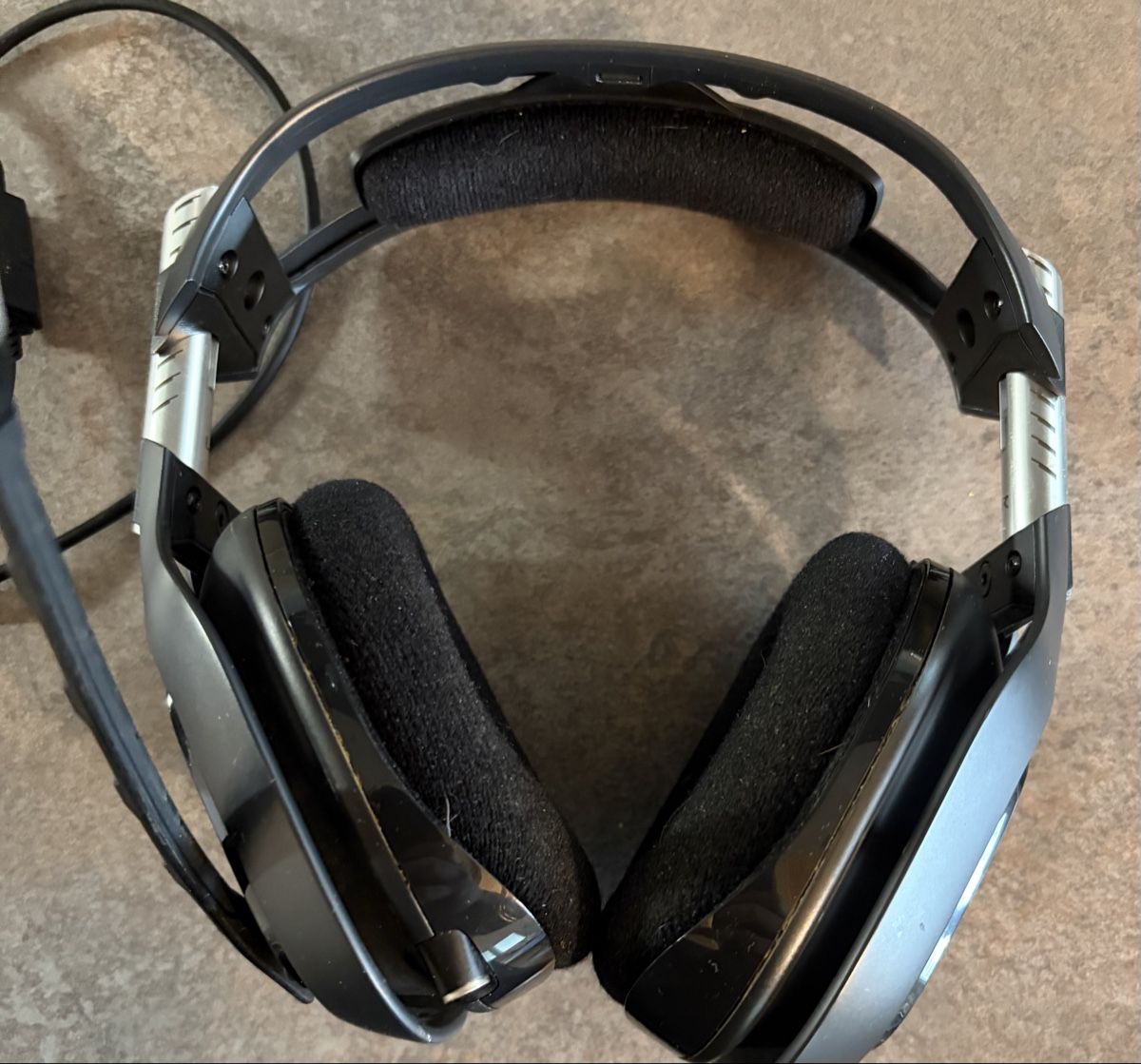 Astro Gaming Cuffie: Astro A40 TR Tournament Ready Gaming Headset – Usato da Niedergampel venduto da Nocturano.Art