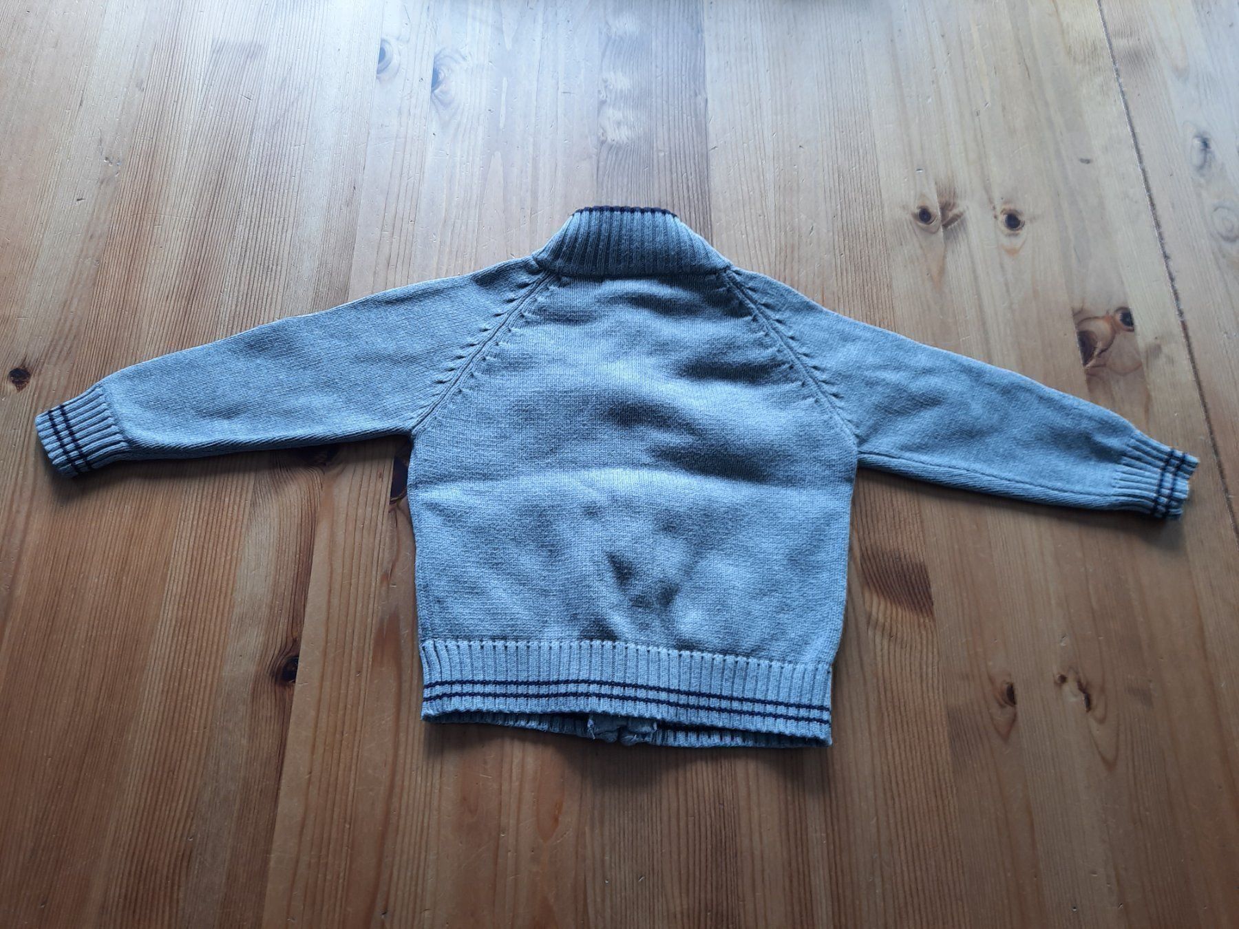 Lotti & Set di vestiti: Tommy Hilfiger Set 74/80 – Usato da Aesch BL venduto da ChezToKa 4