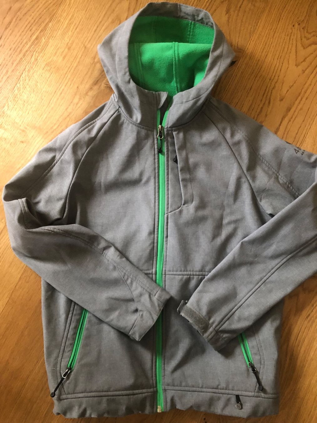 46 Nord Giacche: SOFTSHELLJACKE 164 grau – Usato da Wattwil venduto da jopara
