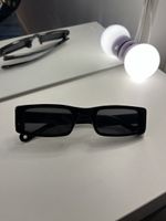 Chic Black Rectangular Sunglasses - Perfect for Summer Sun!