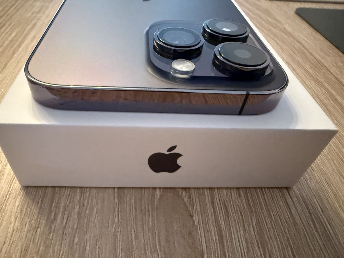 Apple Telefoni cellulari / Smartphones: Iphone 14 Pro Max 256GB Deep Purple – Usato da Nürensdorf venduto da Stardust9 2