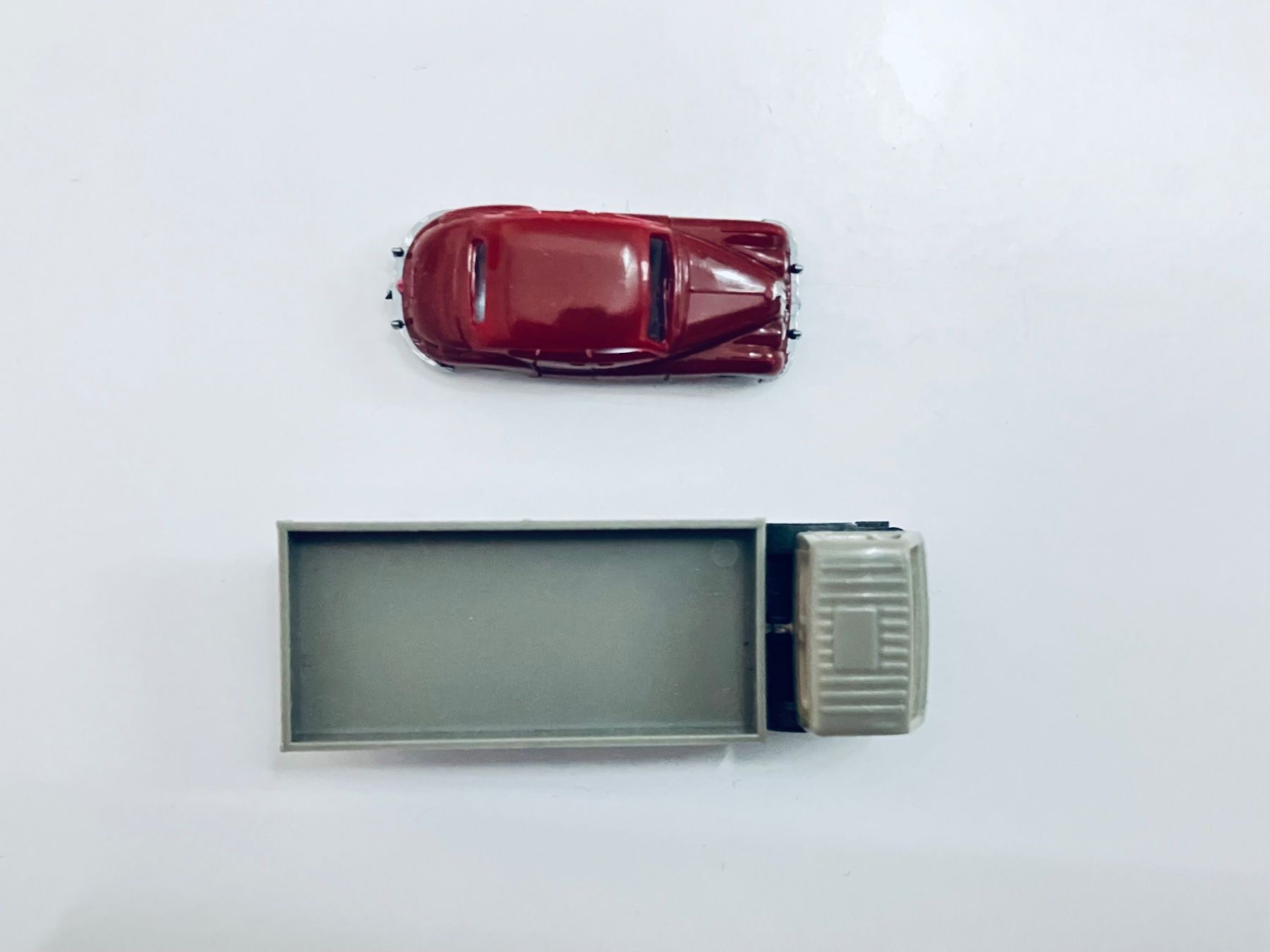 Modellini di ferrovie: BMW Oldtimer + LKW SPUR N – Usato da Oberbuchsiten venduto da Orsetto24 2