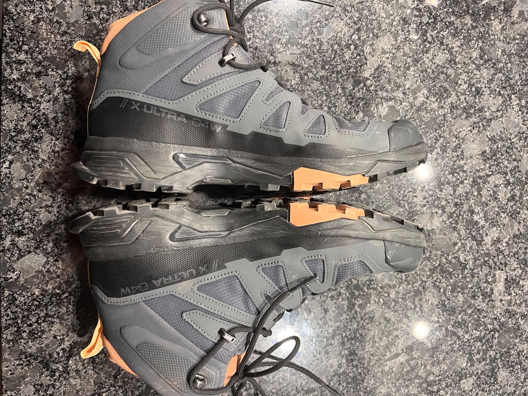 Salomon Scarpe da donna: Salomon Trekkingschuhe – Usato da Muotathal venduto da beeritje 2