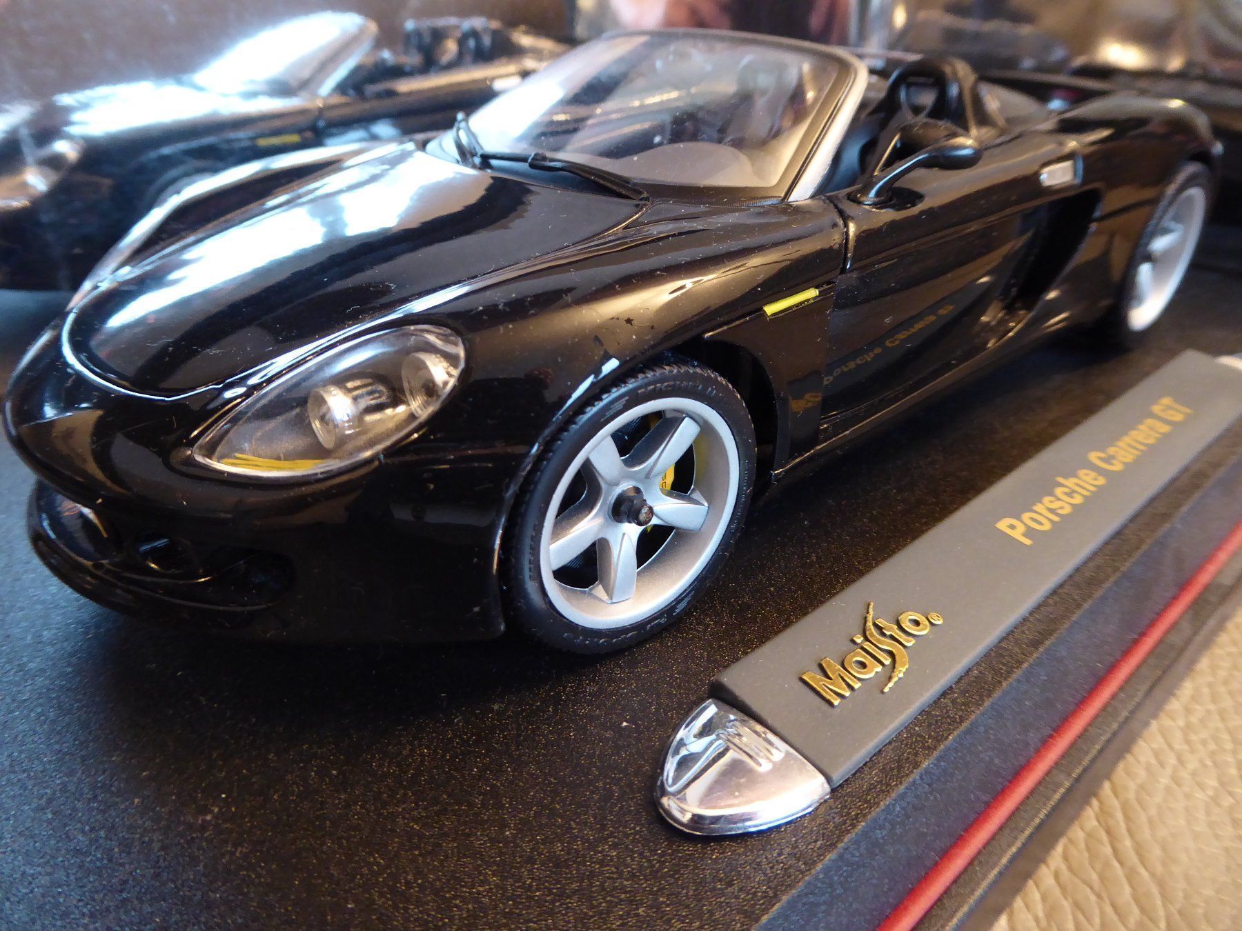 Porsche Modellautos: Porsche Carrera GT 1:18 – Neu (gemäss Beschreibung) aus Hettlingen von Zambole 1