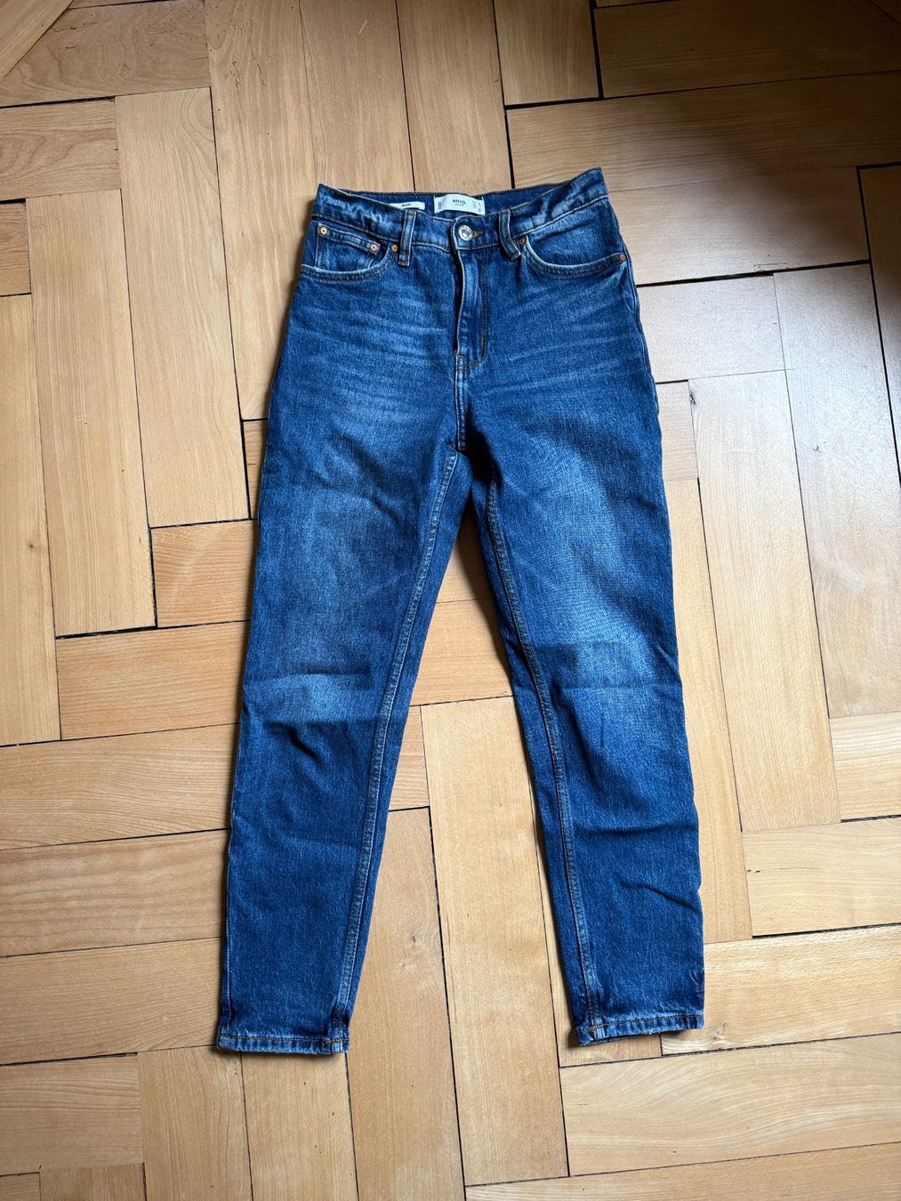 Mango Jeans: MANGO - Mom Jeans blau 34 – D'occasion à Zürich par Diazaio