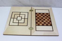 Tavola a mulino / scacchiera in legno (con Pokemon)