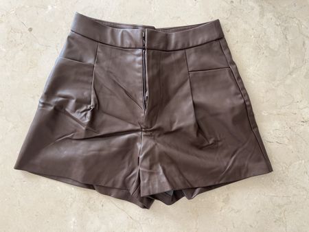 ZARA faux leather shorts brown size S EUC