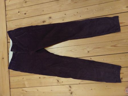 Levi's Chino Corduroy 31/34 in Burgund