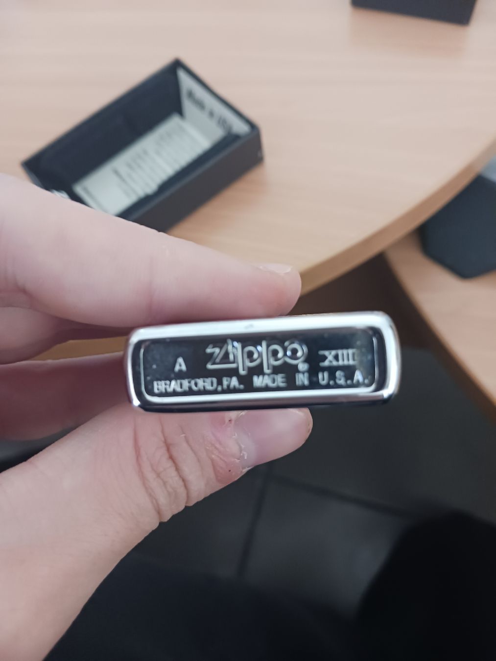 Zippo Accendini: Zippo Jazz Guitariste  – Nuovo e nell'imballaggio originale da Sion venduto da aym_g5t9 2