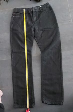 Jeans schwarz Comfort Fit Grösse 170/176 