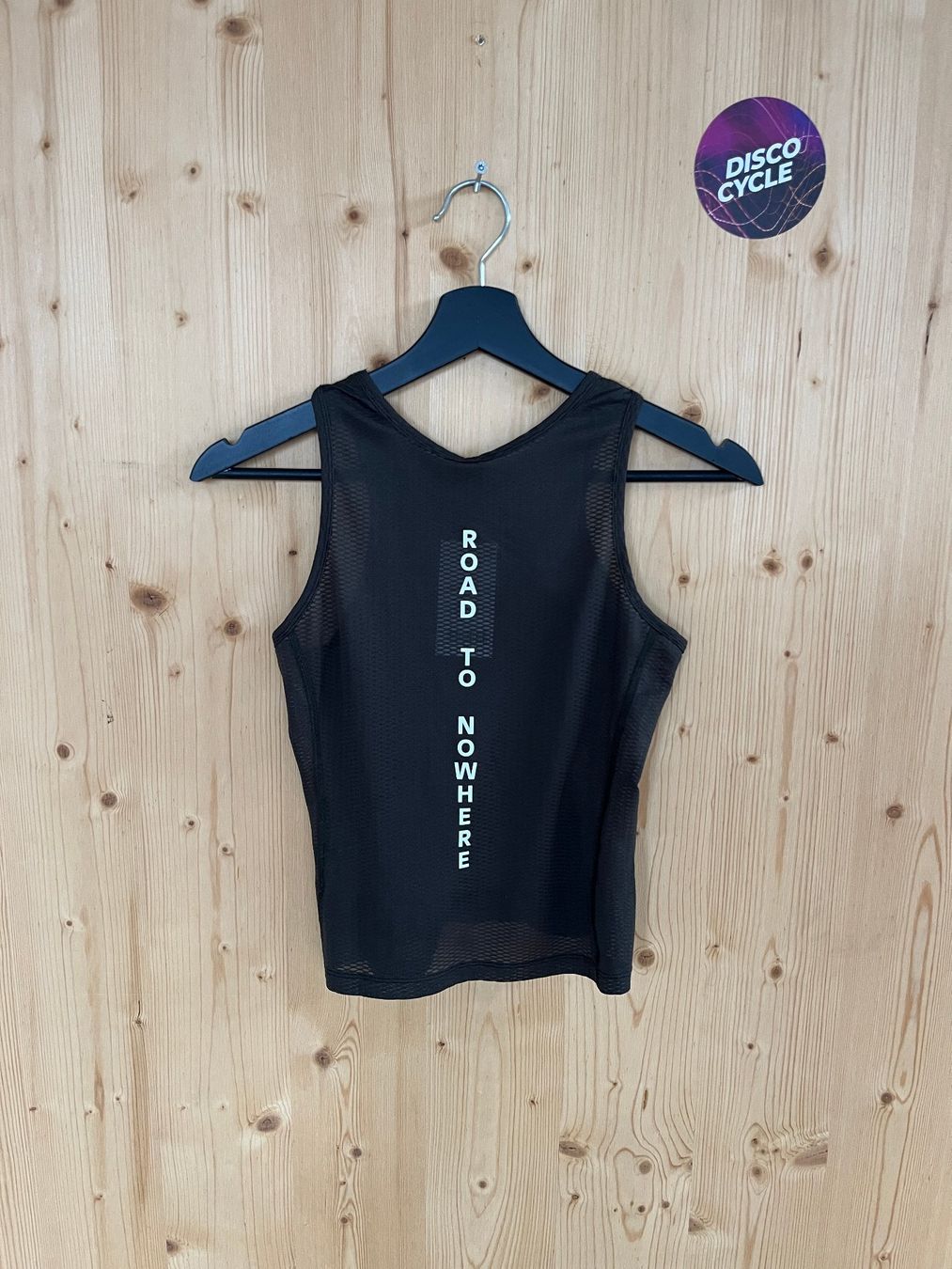 Pas Normal Studios Canottiere & Pantaloni: % Pas Normal Studios Women's Sleeveless Base Layer - XS – Nuovo e nell'imballaggio originale da Bern venduto da Disco_Cycle 1